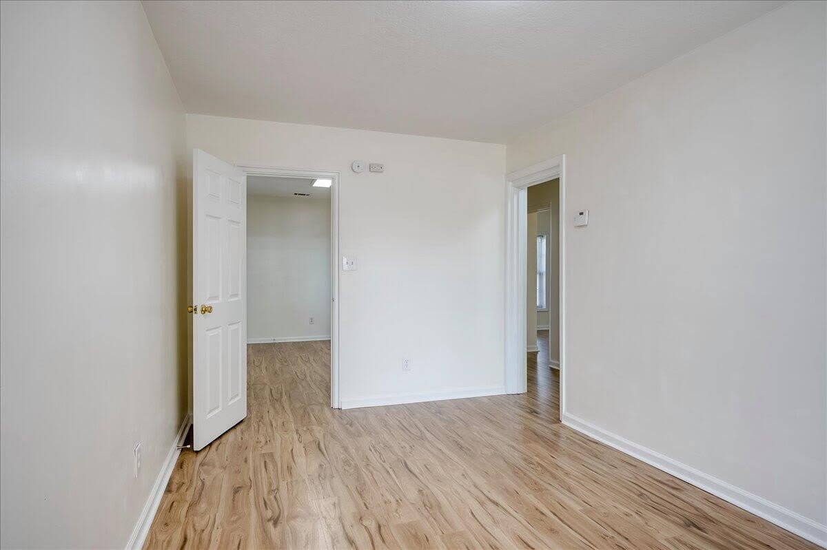953 Hopkins Street – photo 3