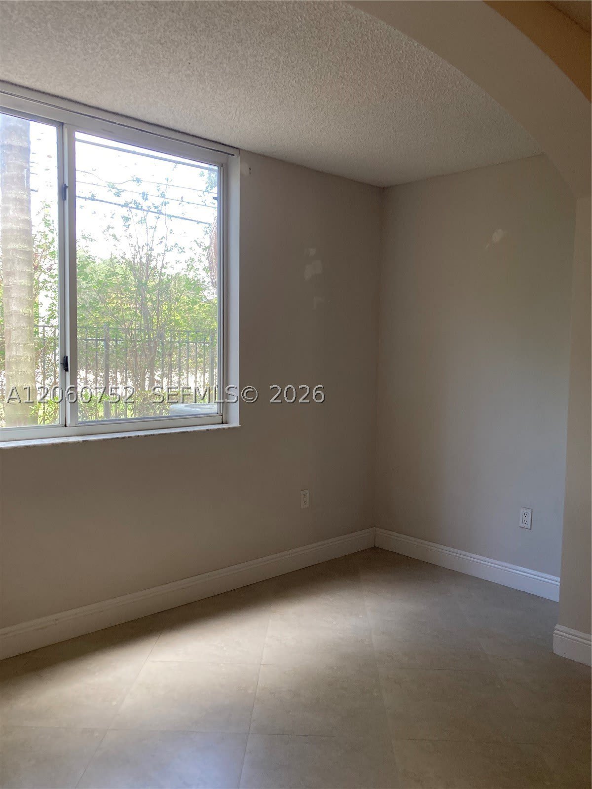 800 Scotia Dr – photo 5