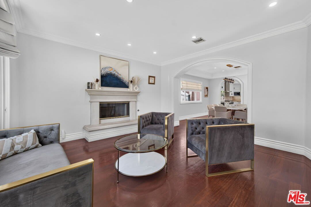 5230 Teesdale Ave – photo 3