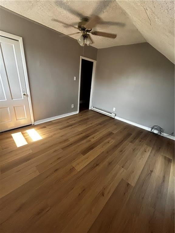 404 bradford Avenue – photo 5