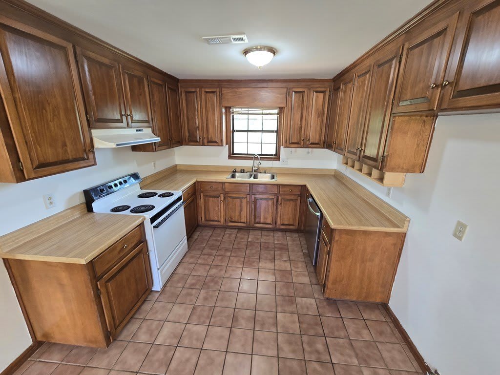 106 Prentice Ct. – photo 4