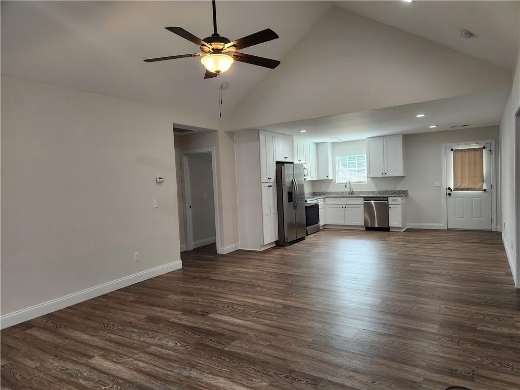 2465 Oak Grove Road – photo 2