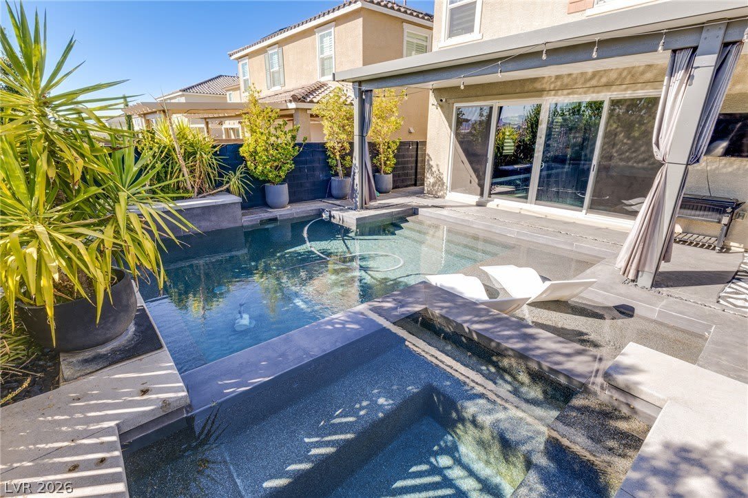2605 Tolmezzo Street – photo 4