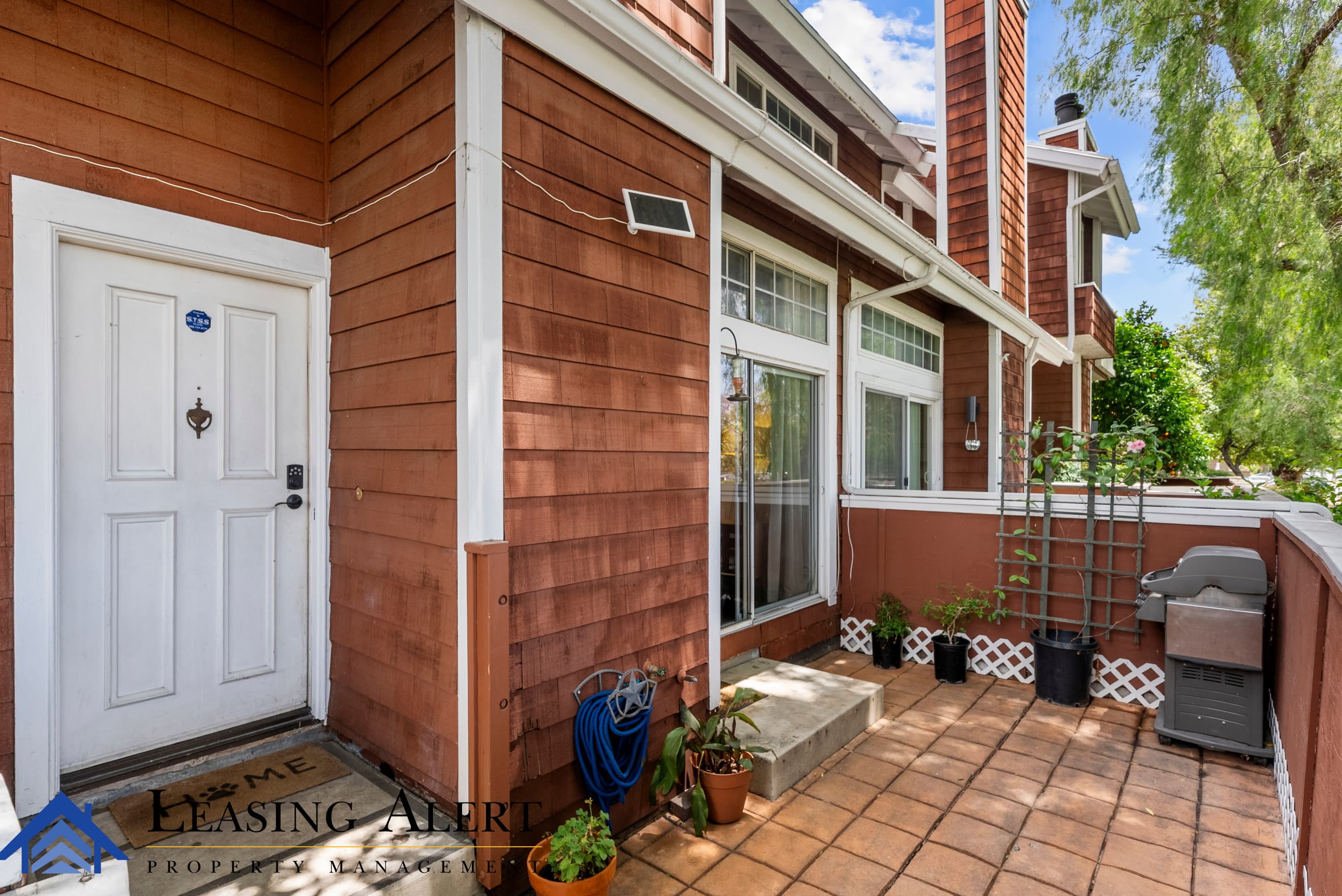 19431 Sherman Way – photo 2
