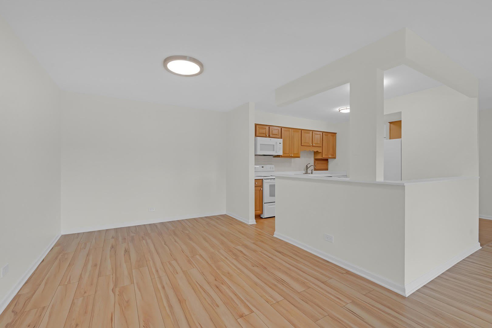 1415 E Central Road – photo 5