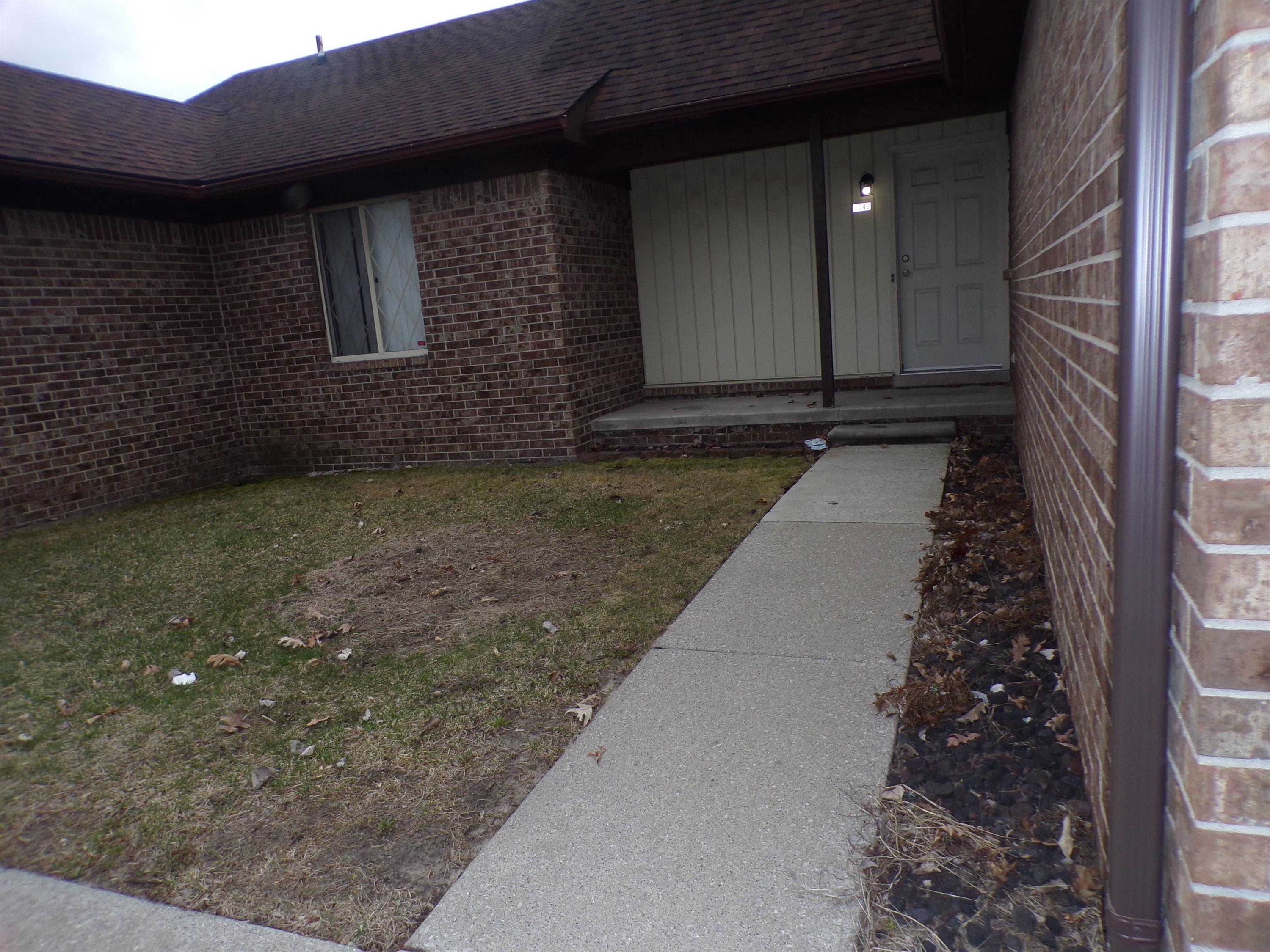 3542 Heritage Parkway – photo 2