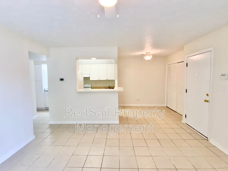 129 Haverford Ct – photo 3