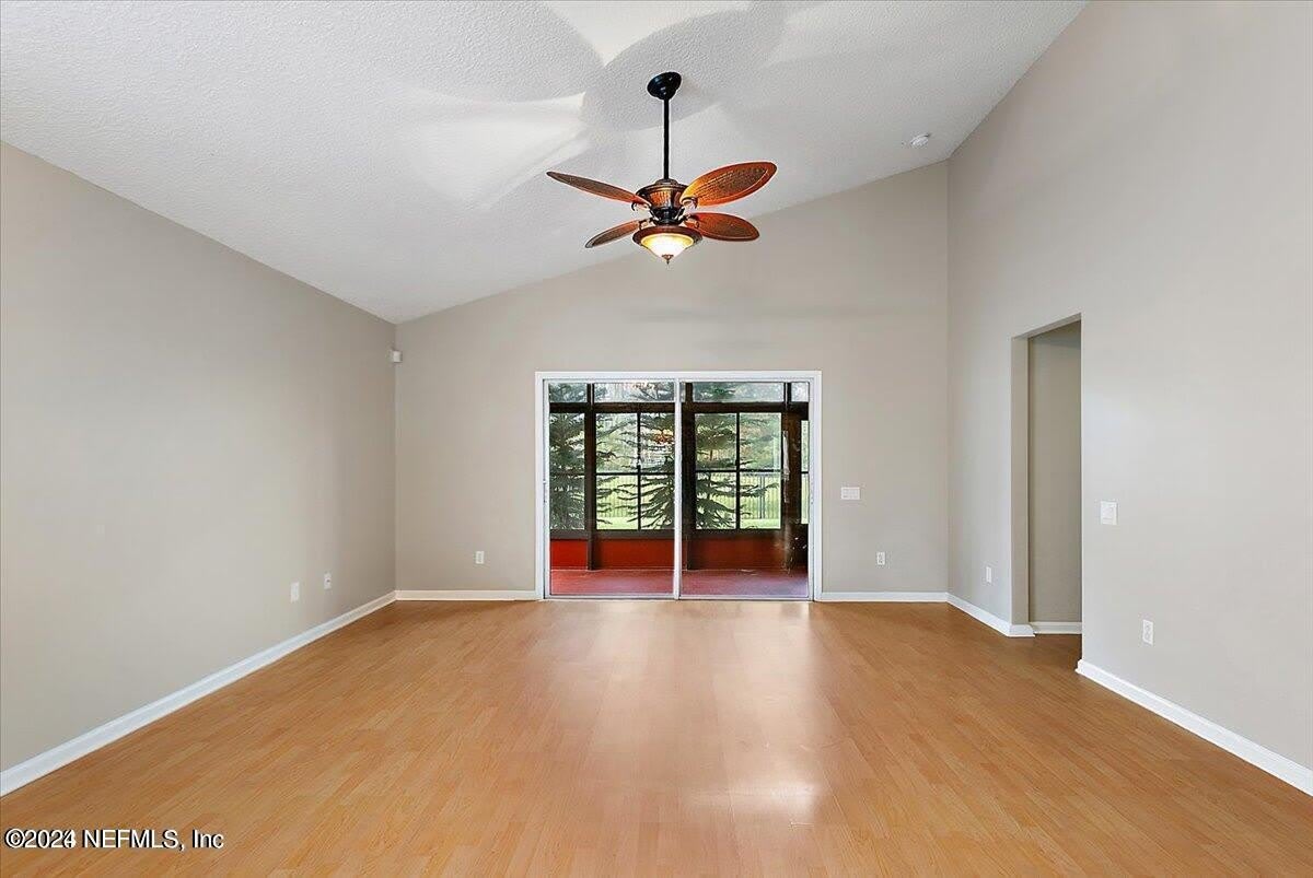 1212 COGHILL Circle – photo 3