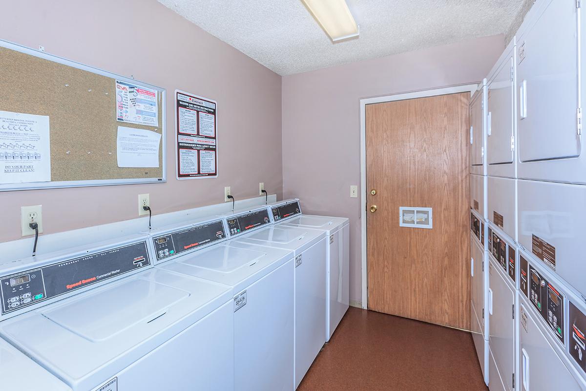 Bristol Pointe Apartments – photo 5