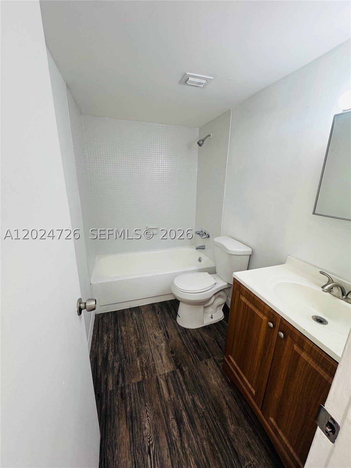486 NW 165th St Rd – photo 4