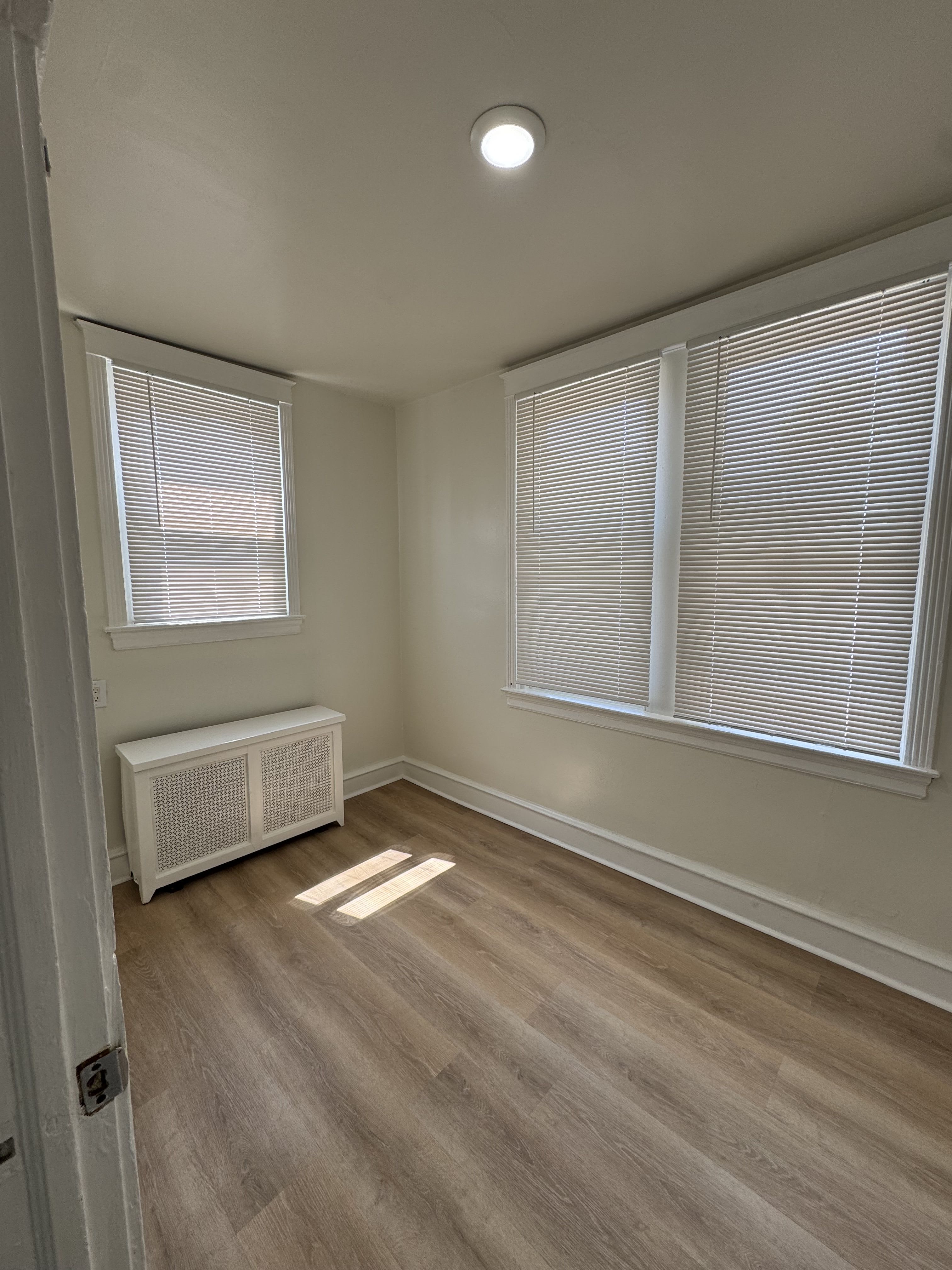 5443 Torresdale Ave – photo 5