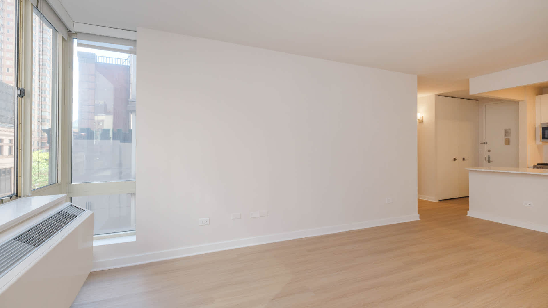 Longacre House Apartments – photo 1