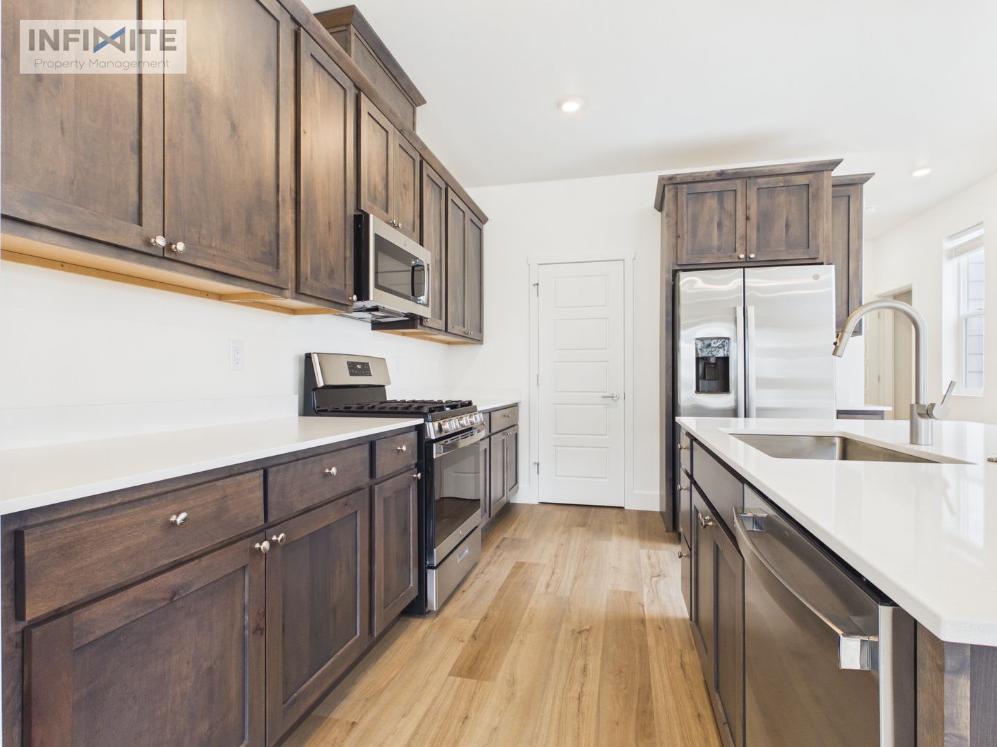 Private Bedroom Available in New Construction Home – Starting at $950/Month + Utilities – photo 5