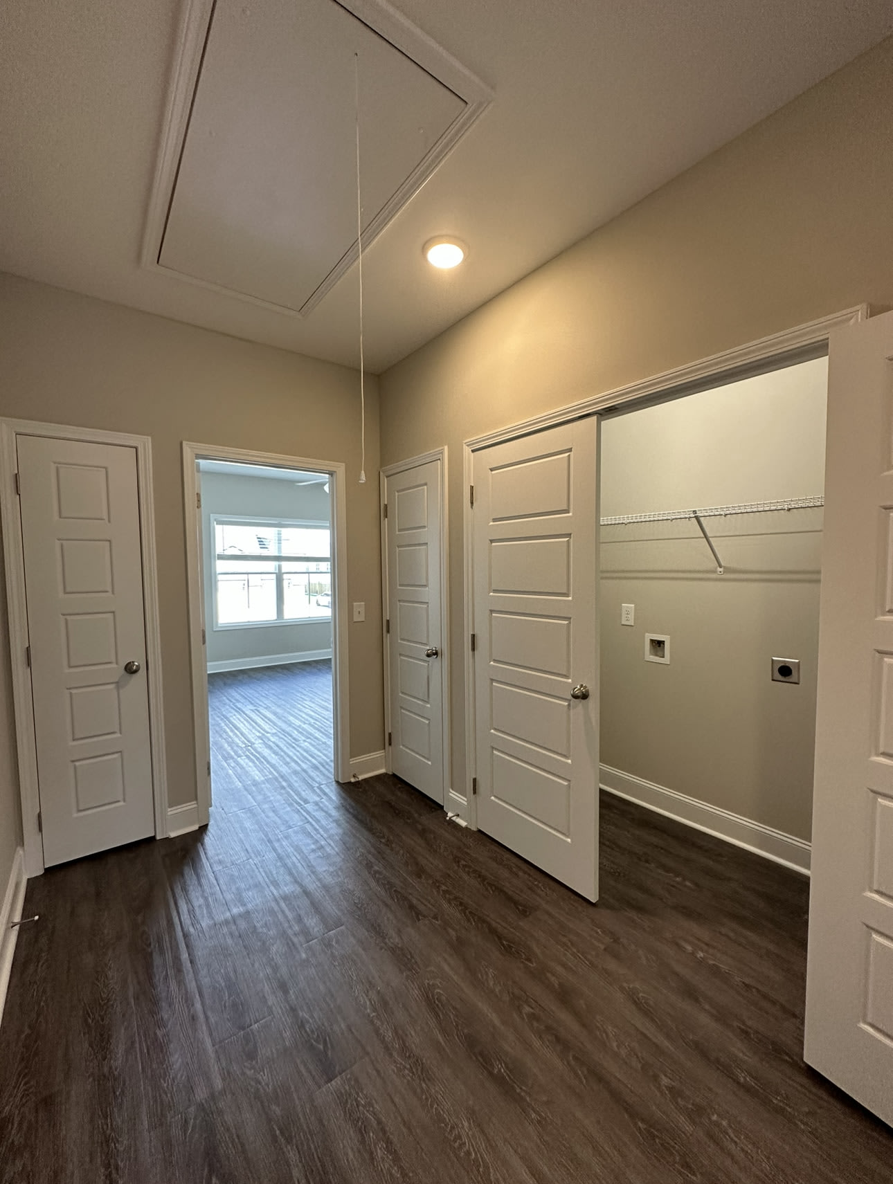 200 Drayton Drive – photo 5