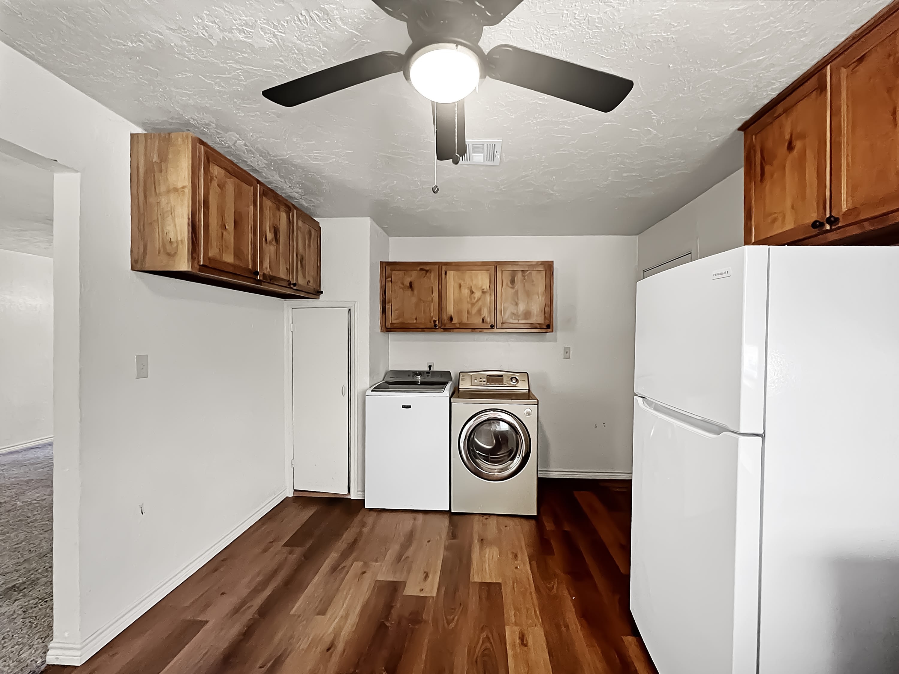 1907 Northwest Lindy Avenue – photo 2