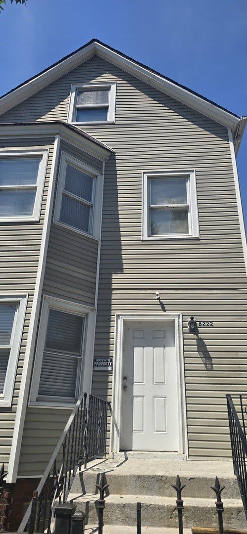 8222 South Shore Drive – photo 1