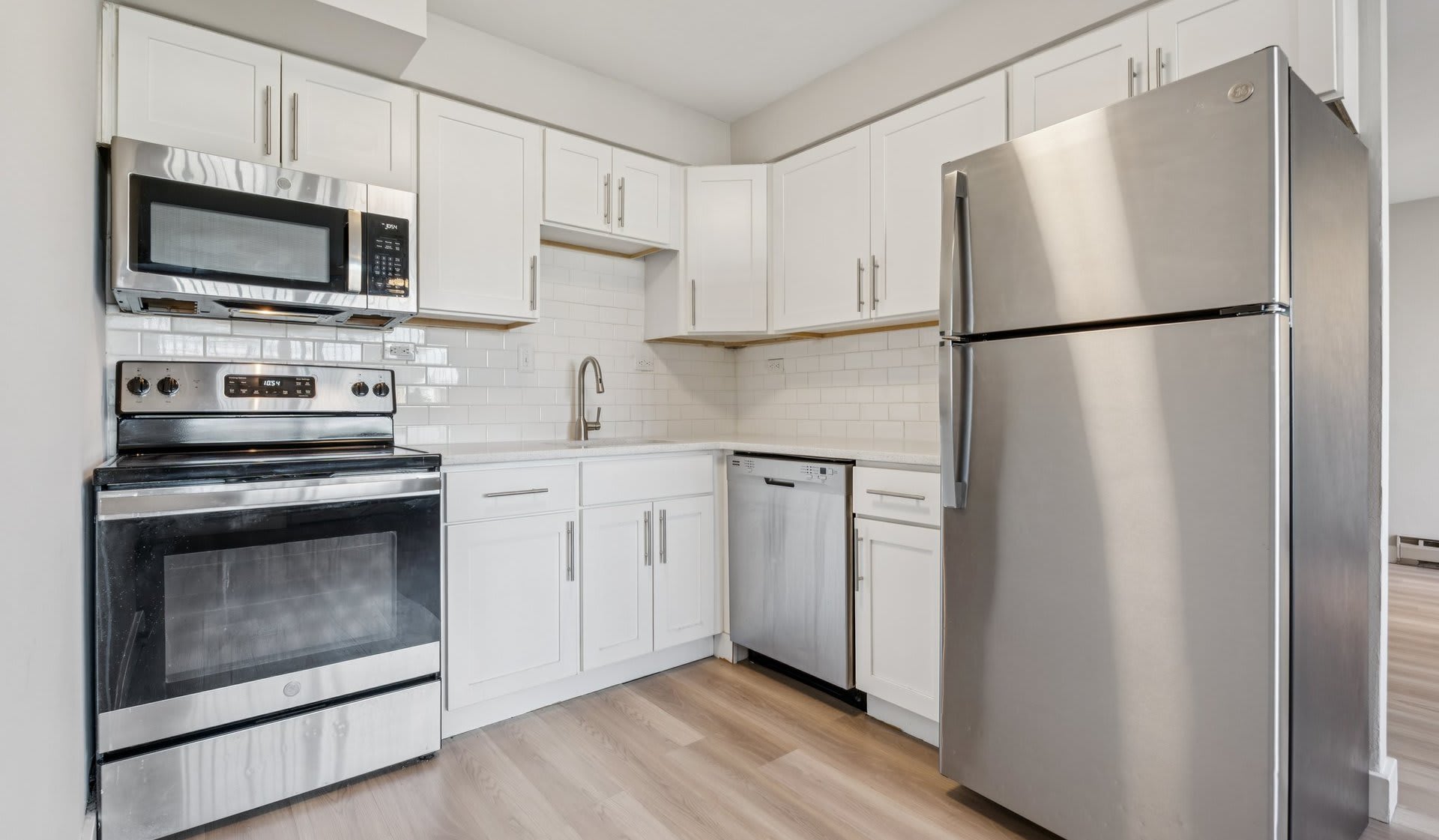 Vista Apartment Homes – photo 4