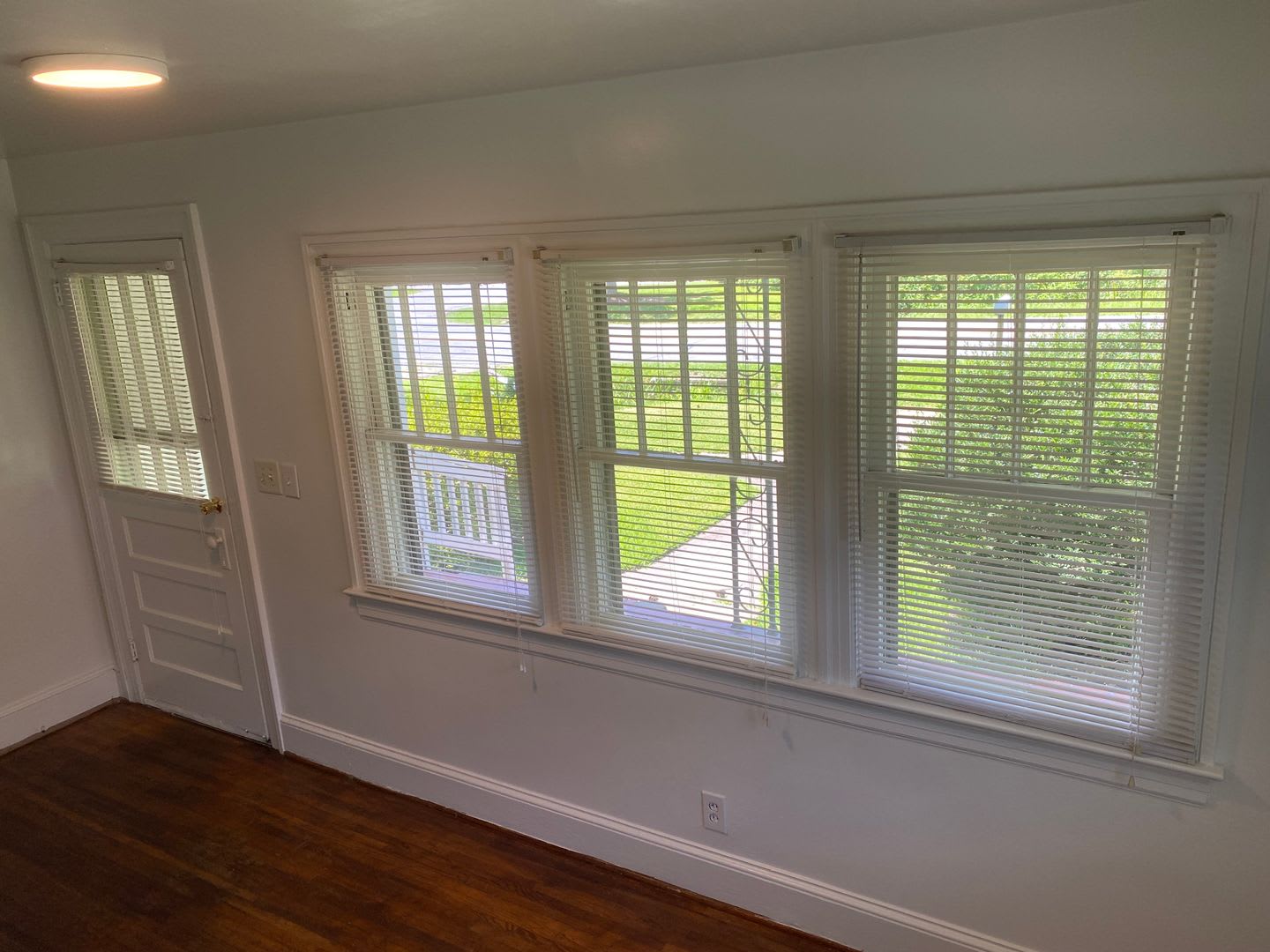 2 BR 1 BA Close to Hospital – photo 2