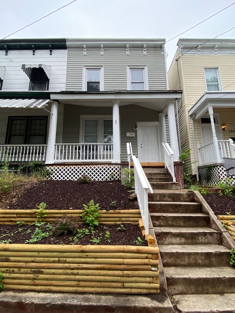 SPACIOUS 3BR/2BA CLOSE TO VCU PARKING DECK! 1242 PARKWOOD AVE. – photo 1