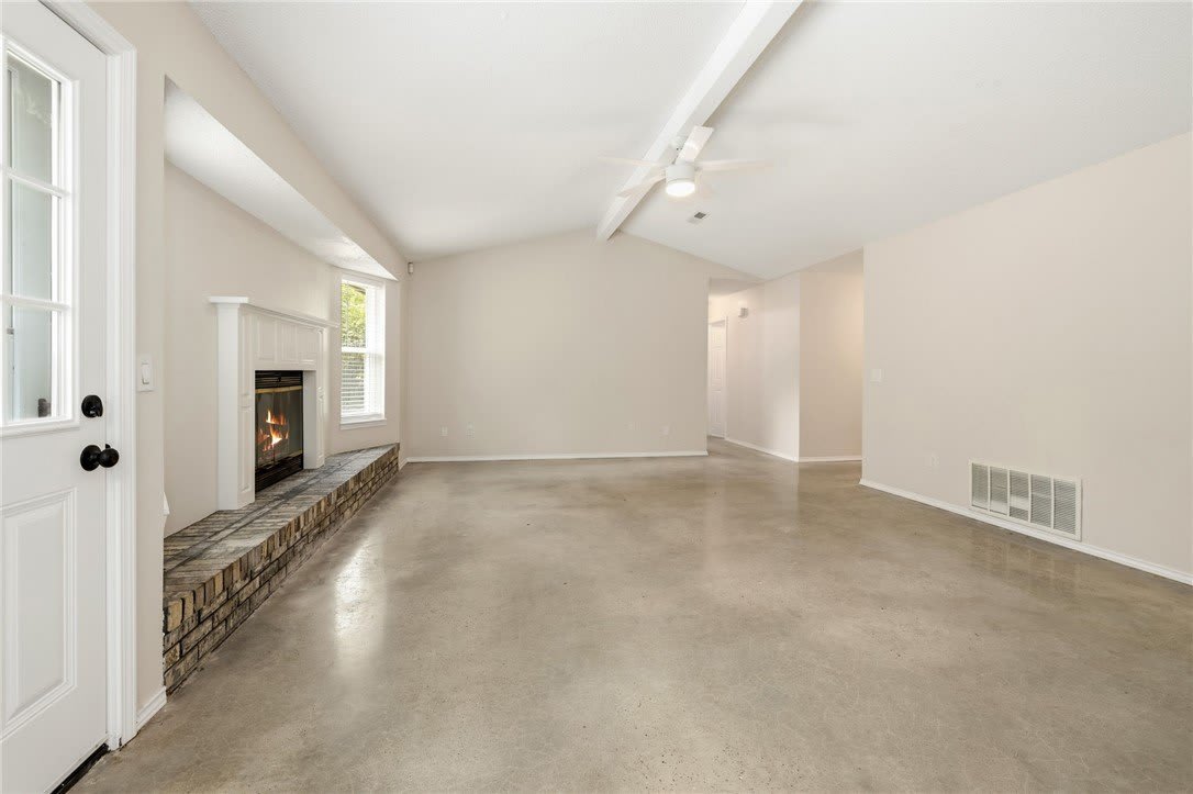 2146 Loren Circle – photo 5