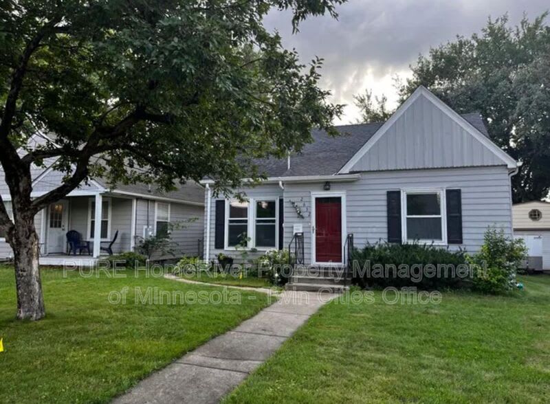 2632 Toledo Avenue S – photo 1