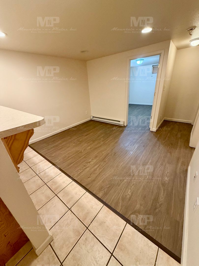 611 1/2 S Grant Avenue – photo 3