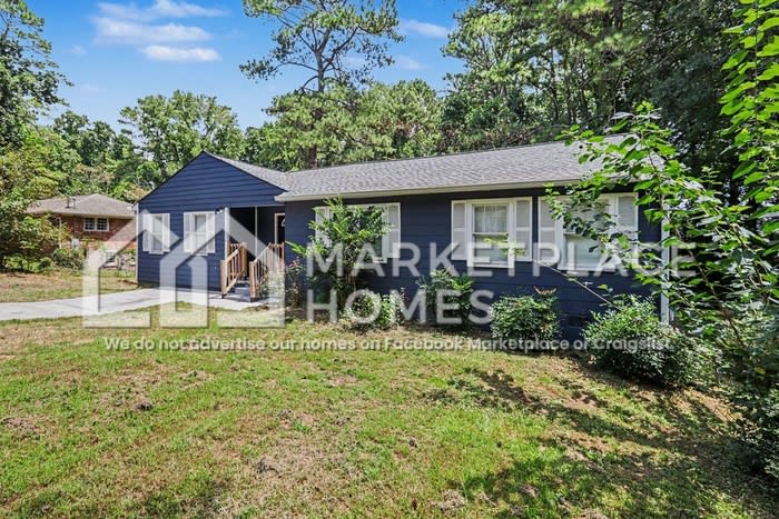 2954 Hapeville Rd SW – photo 5