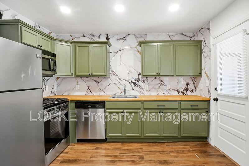 410 Mccarty Street – photo 2