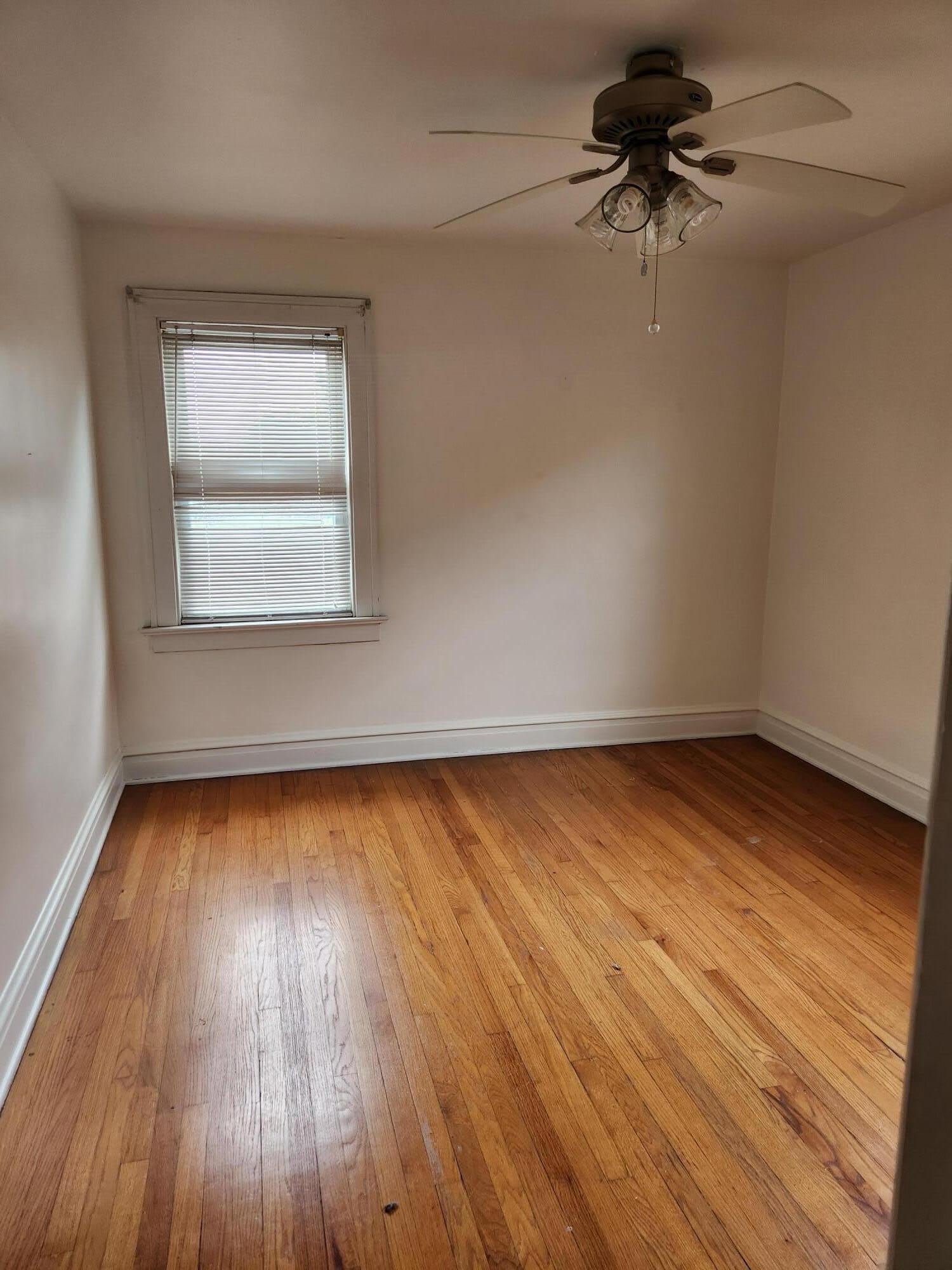 2025 W 4th Place – photo 5