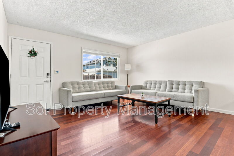 426 Swift Street – photo 4