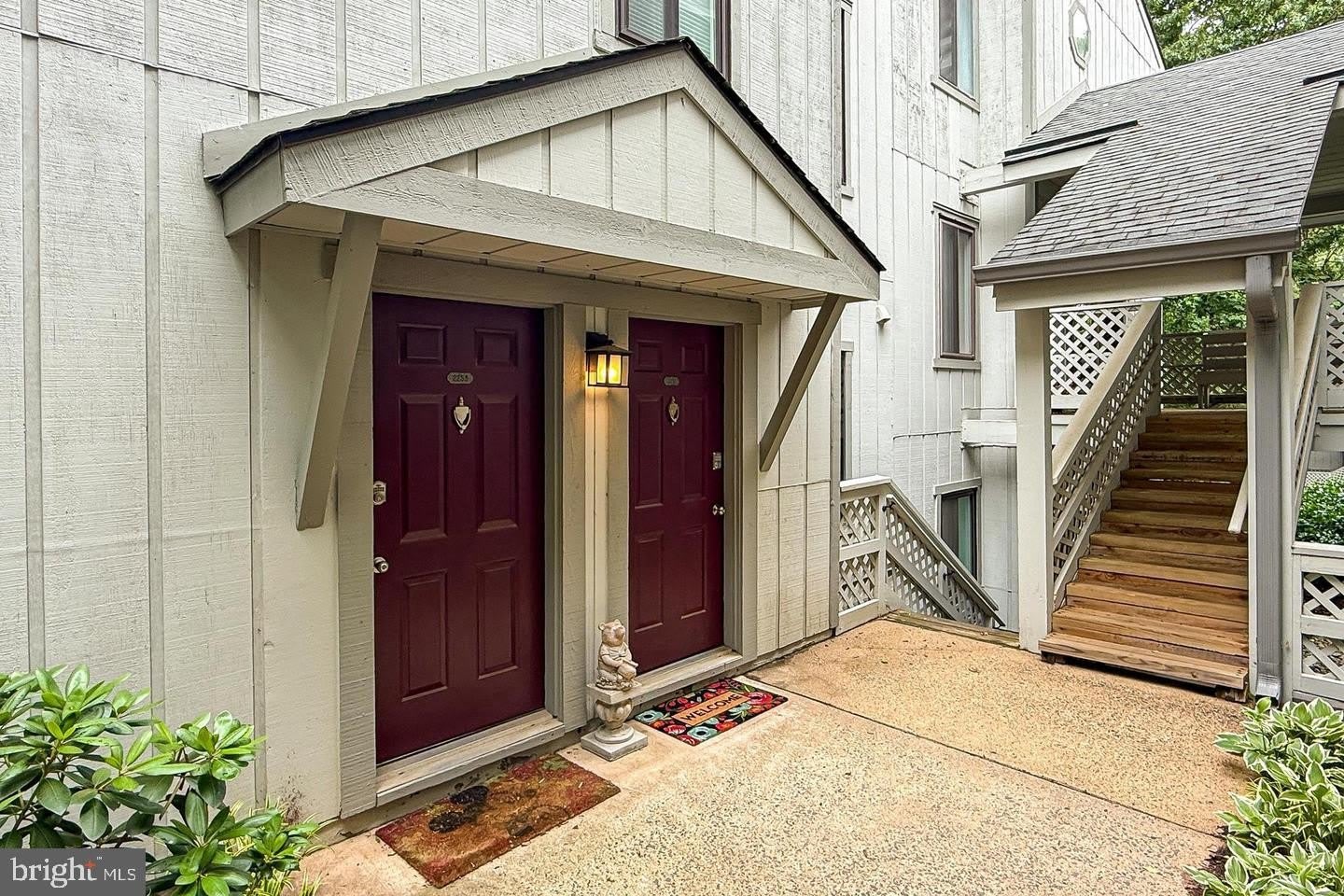 2251 HUNTERS RUN Drive – photo 5