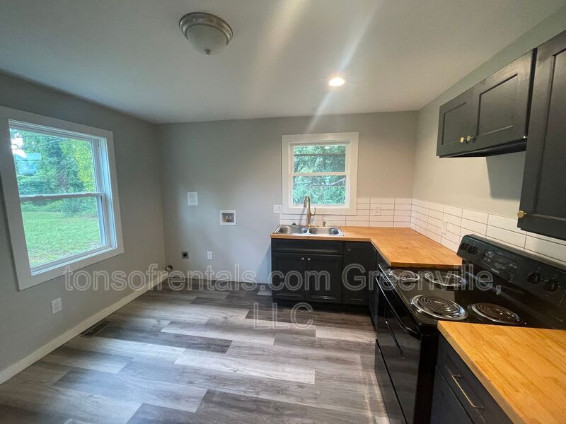 519 Rice Street – photo 2
