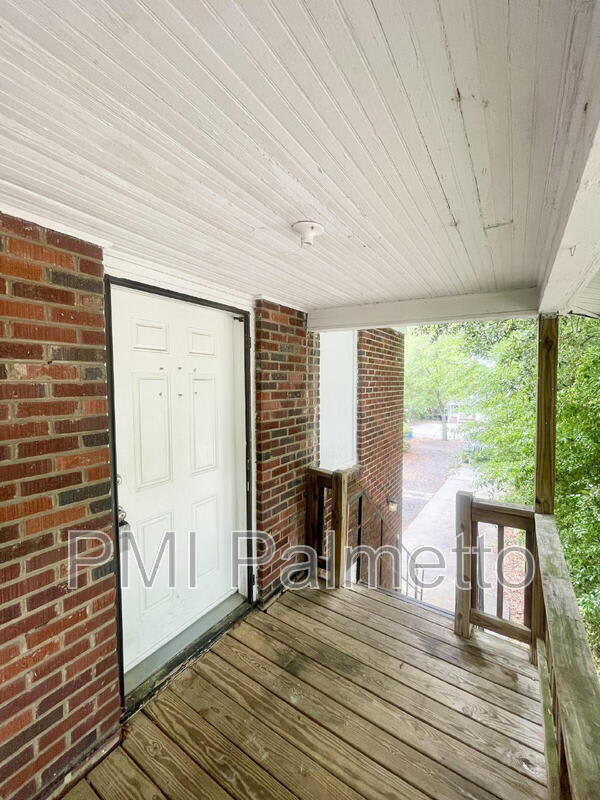 1717 Burnham St – photo 5