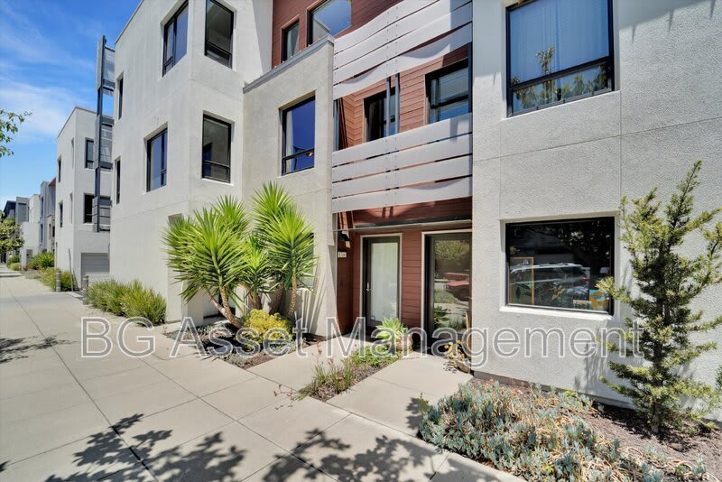 1766 12Th Street – photo 1