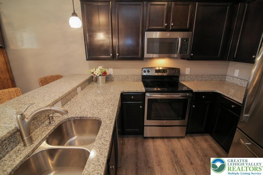 623 Linden Street – photo 2