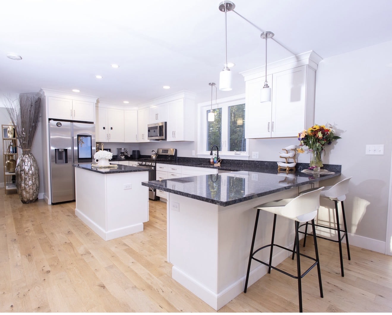 576 Main Street – photo 5