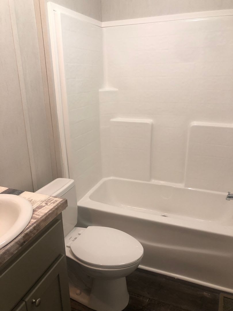 Luxury -3 Bedroom / 2 Bath Mobile Home – photo 3