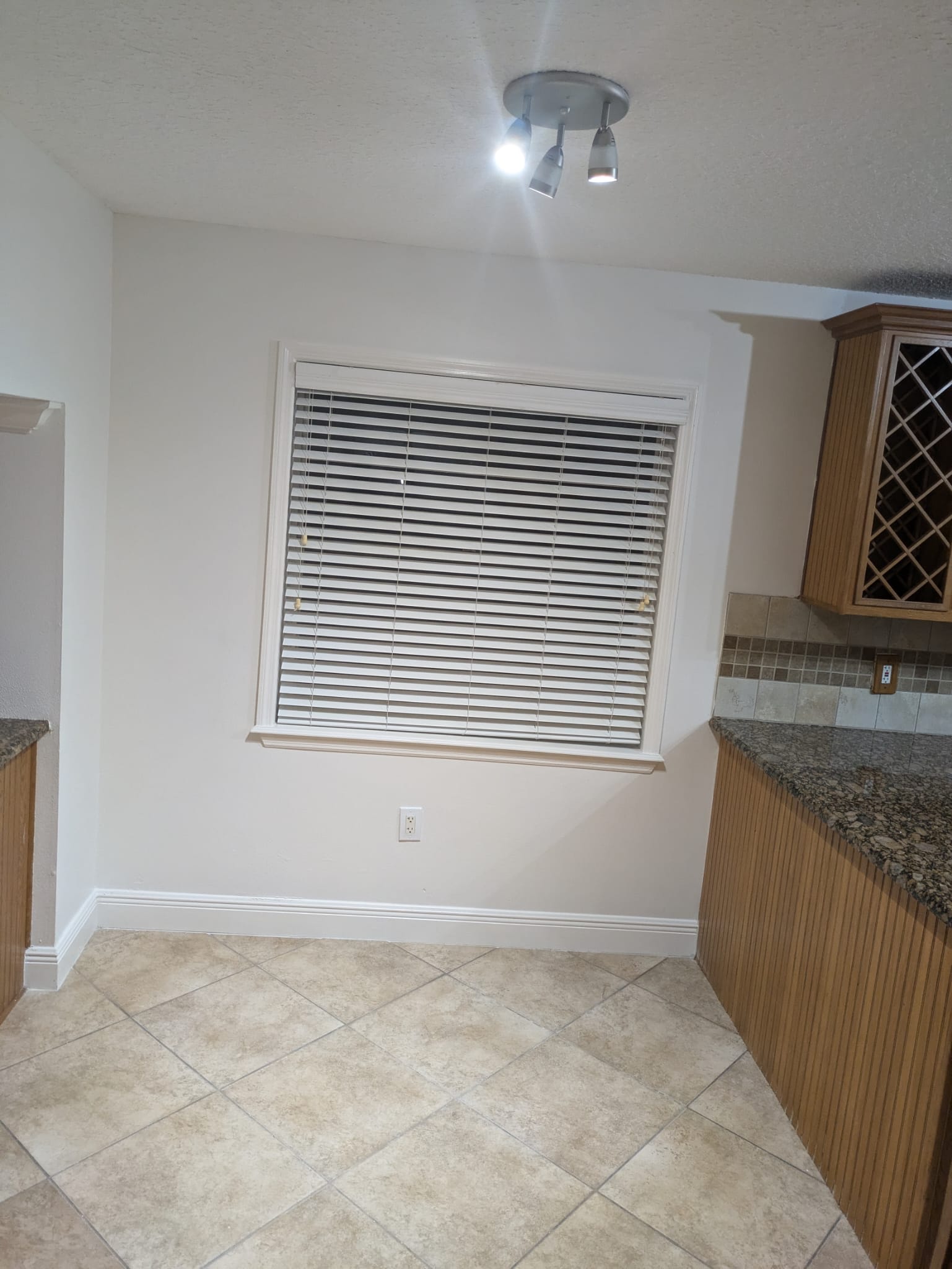 8021 Sandberry Boulevard – photo 5