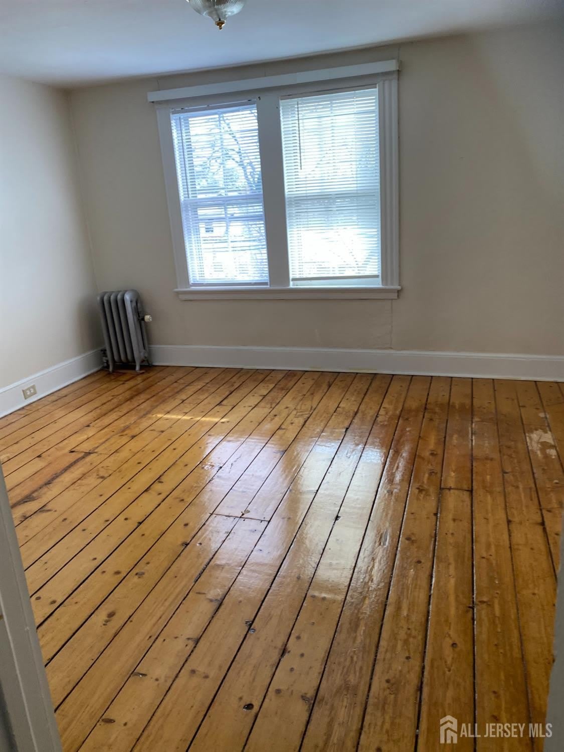 235 Montgomery Street – photo 2