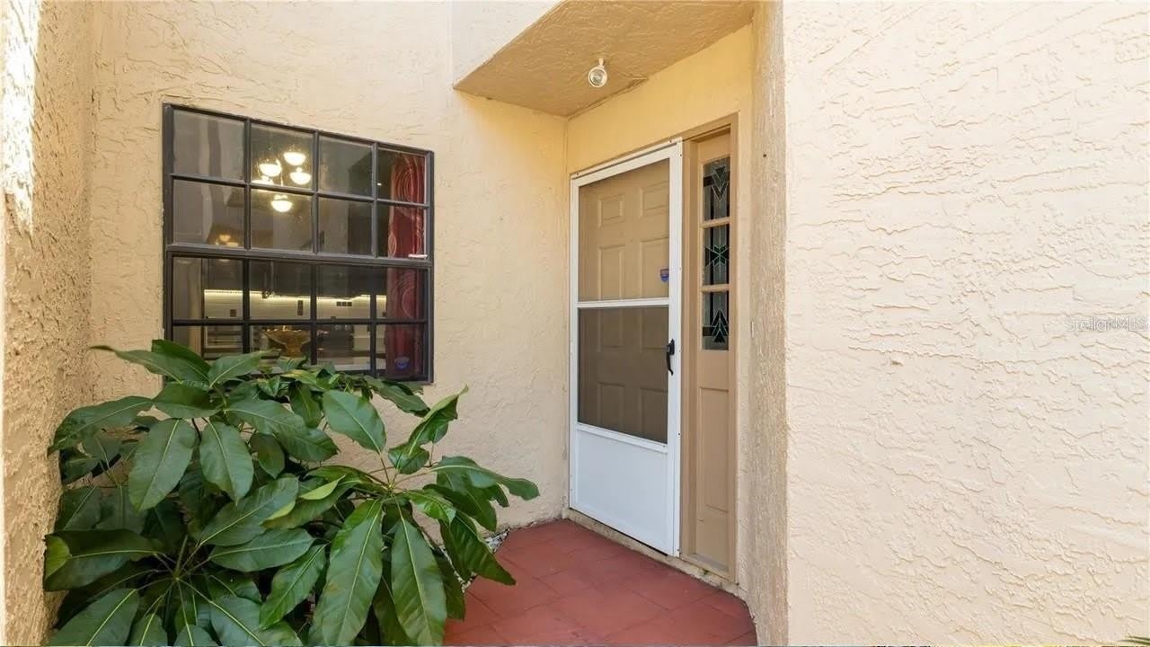 10438 SAINT TROPEZ Place – photo 3