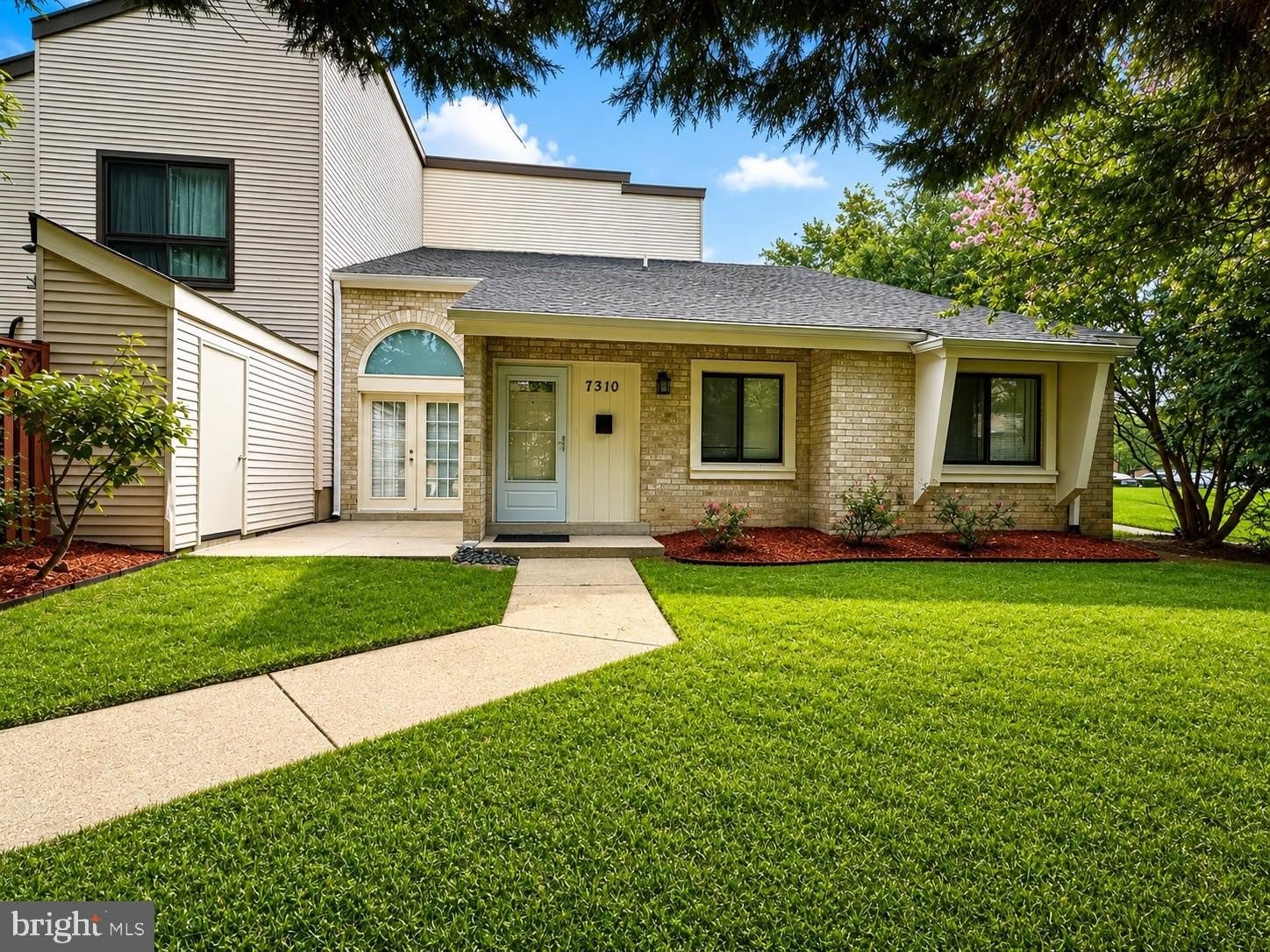 7310 MANDAN Road – photo 1