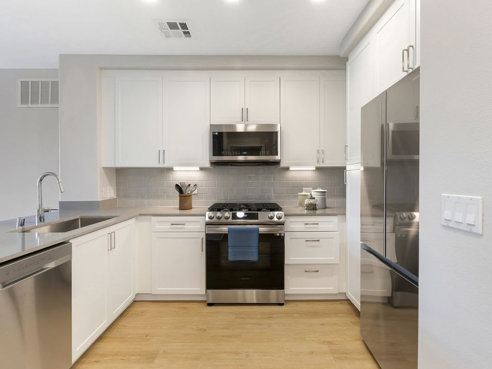 Avalon Encino – photo 1