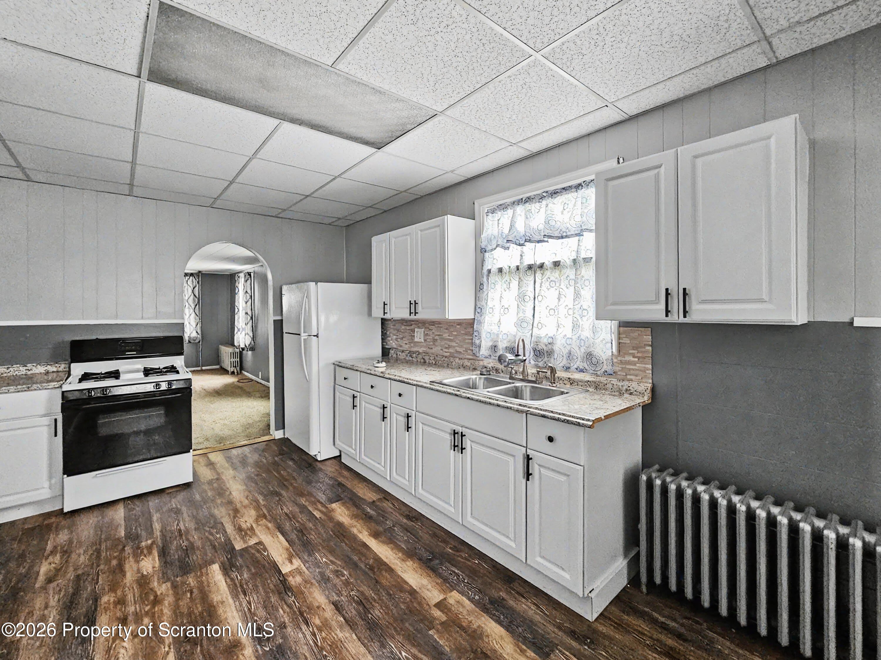 176 Cherry Street – photo 3