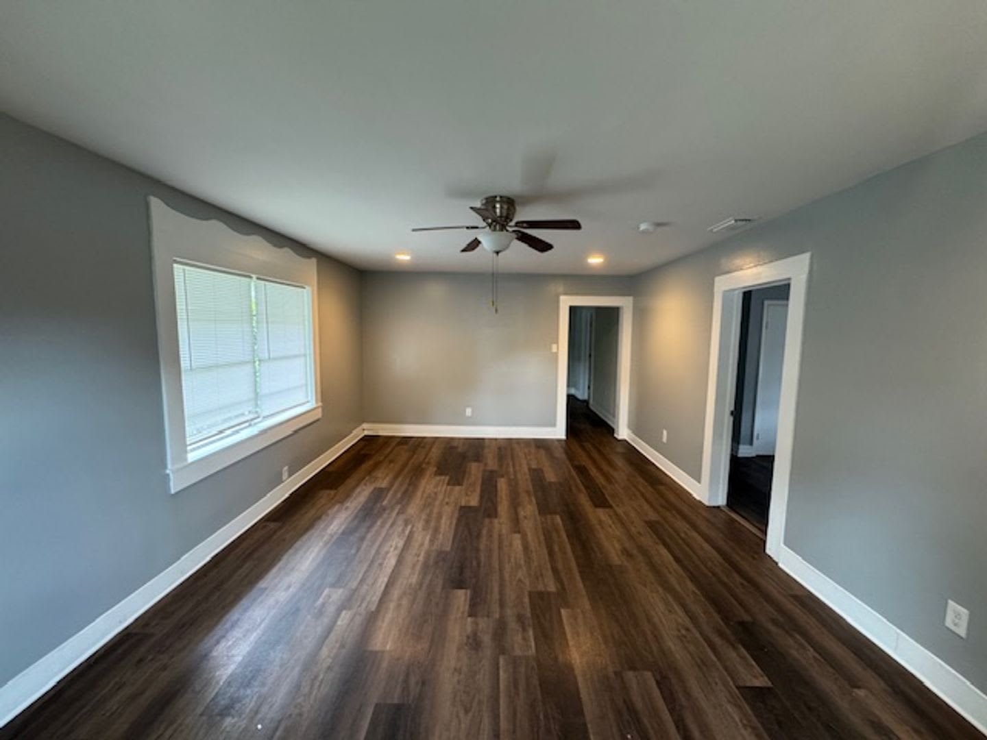August Move In Special First Month Free Call Us Today – photo 3