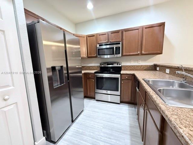 3208 Southeast 7th Street – photo 2