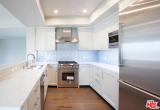 1500 South Beverly Drive – photo 1