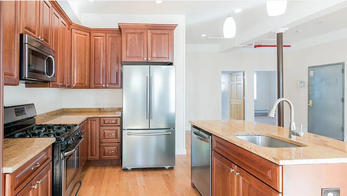 281 20th Street – photo 3