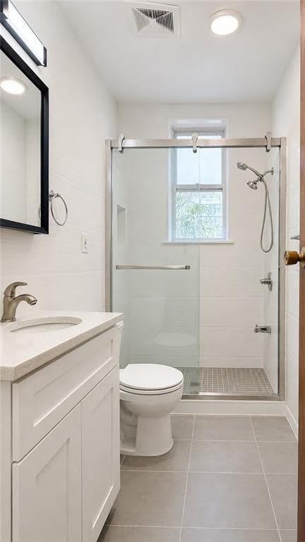 36 Bay 35th Street – photo 1