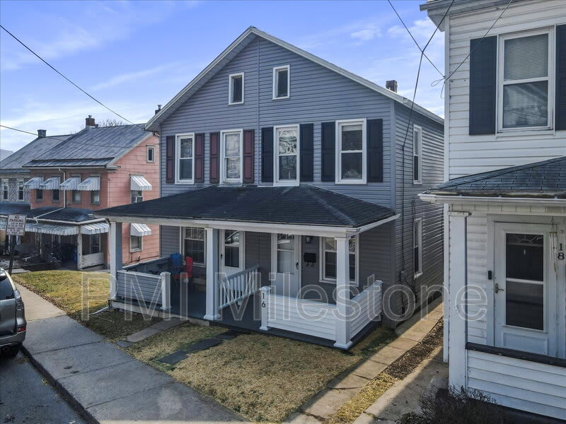 16 Woods Lane – photo 1