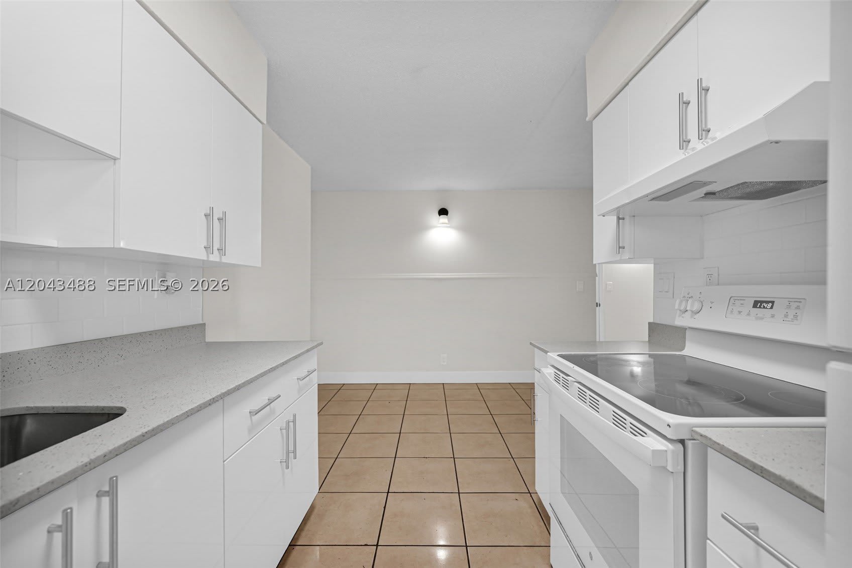 861 SW 74 TER – photo 5